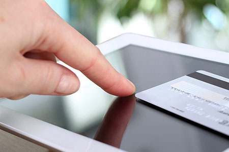 黄金投资:现货vs期货,哪个更佳?